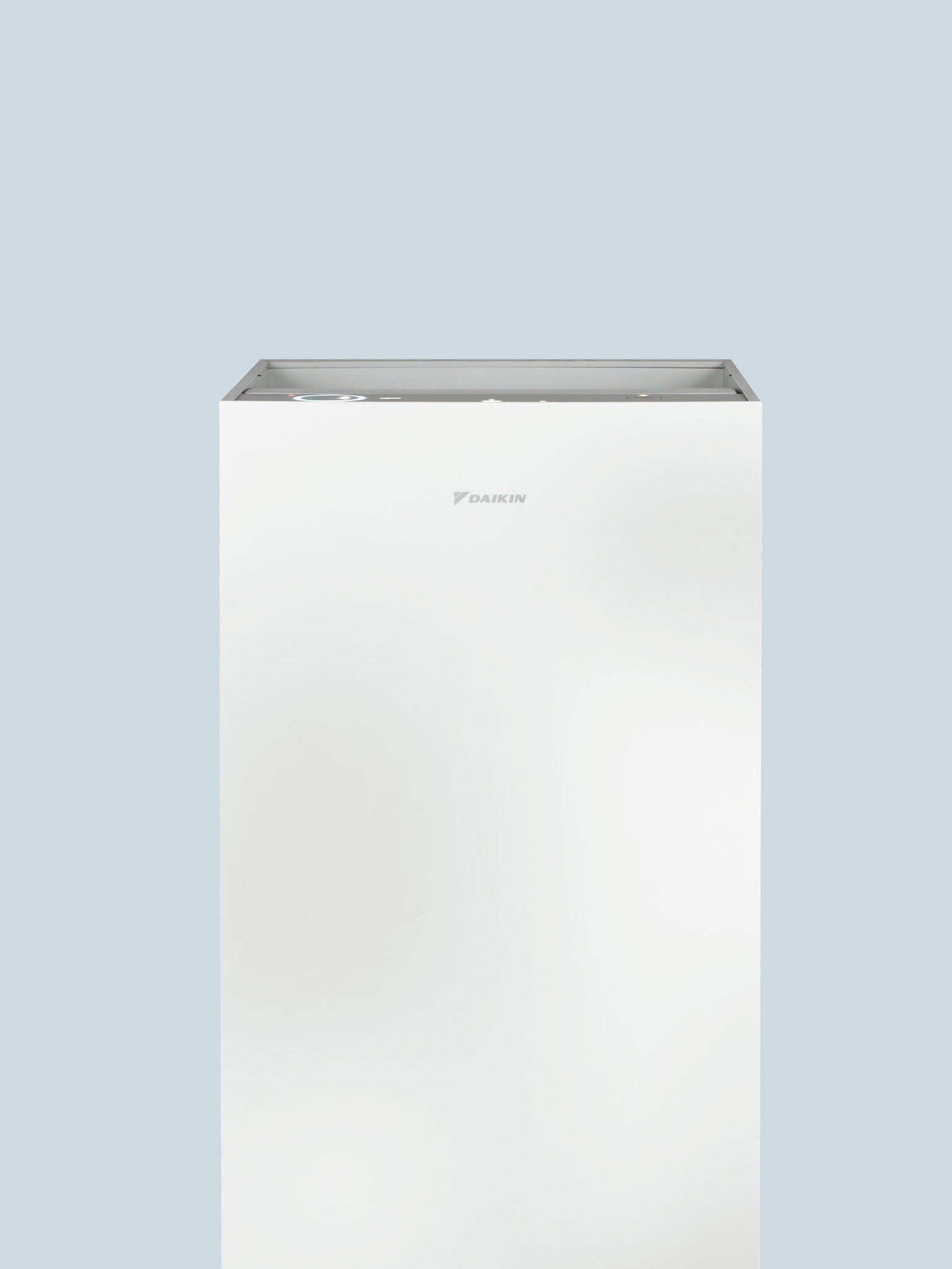 Čistilnik zraka Daikin močno sesa zrak iz treh smeri