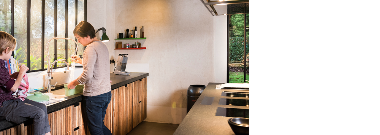 Ženske razpršujejo toplo vodo